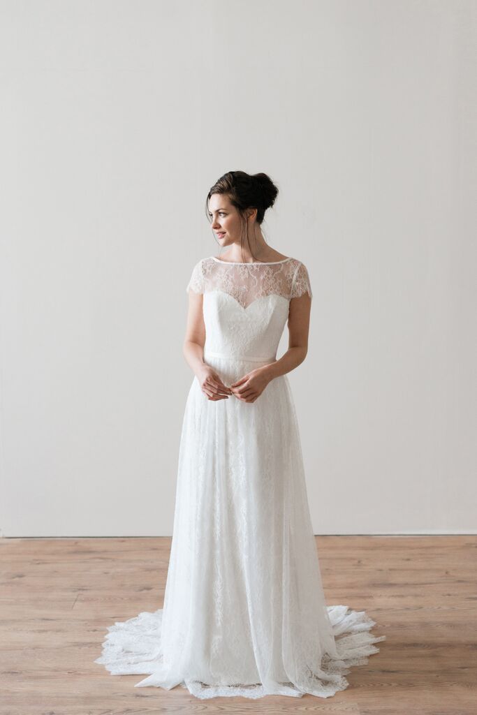 Naomi Neoh wedding dresses in London| Mirror Mirror bridal shop